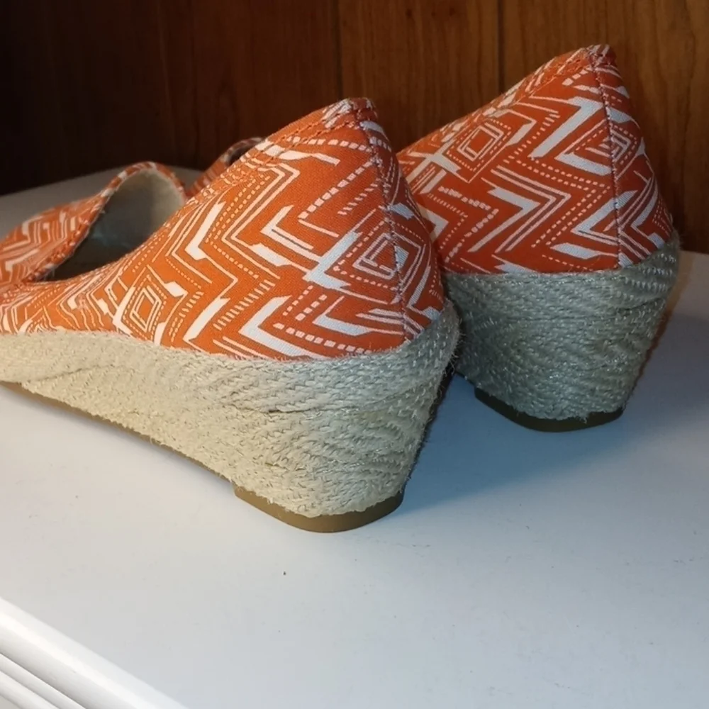 Lucky Brand espadrilles size 7.5 m